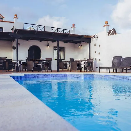 Gorgeous Home In San Bartolome Lanzarot Casa vacanze Mozaga