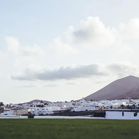 Gorgeous Home In San Bartolome Lanzarot Casa vacanze